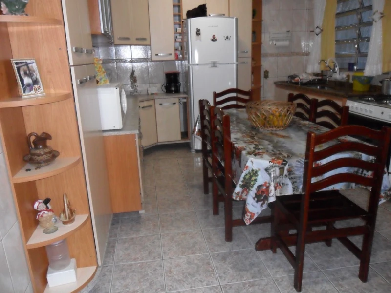 Sobrado em Jaraguá — foto 2
