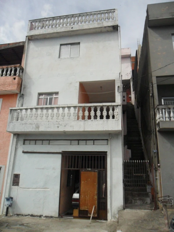Casa em Perus — foto 1