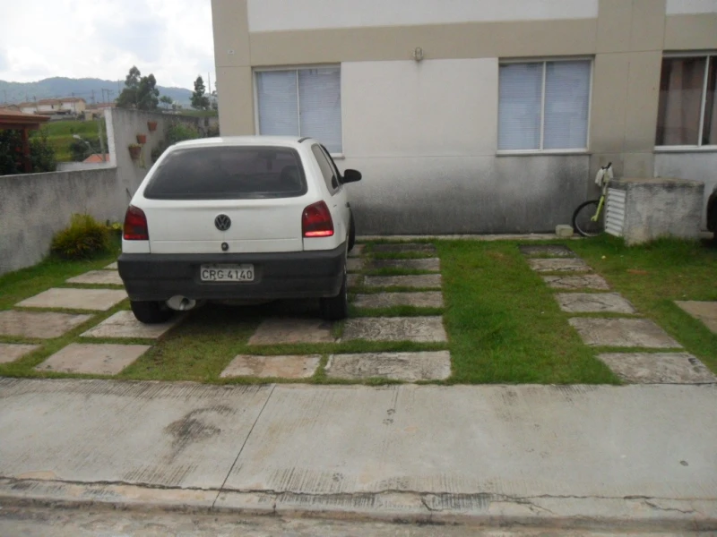 Sobrado em Parada de Taipas — foto 5