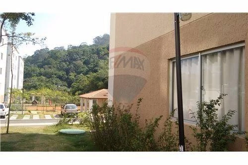 Apartamento em Parada de Taipas — foto 5