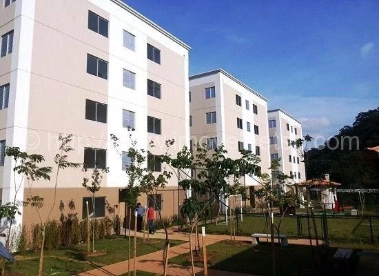Apartamento em Parada de Taipas, São Paulo