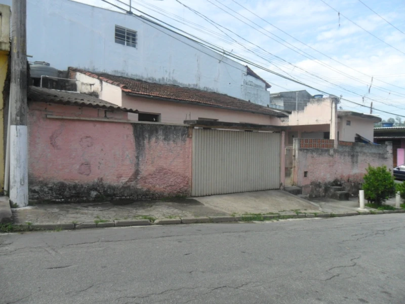 Casa em Perus — foto 1