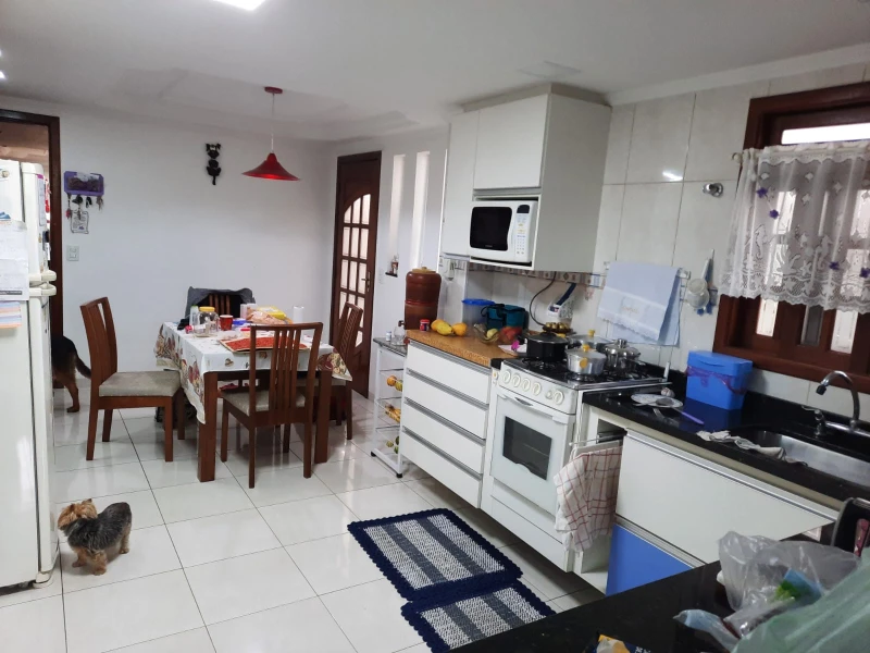 Casa em Parada de Taipas — foto 4