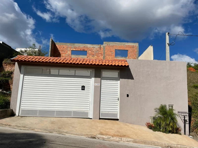 Casa em Jardim Santo Antonio — foto 1
