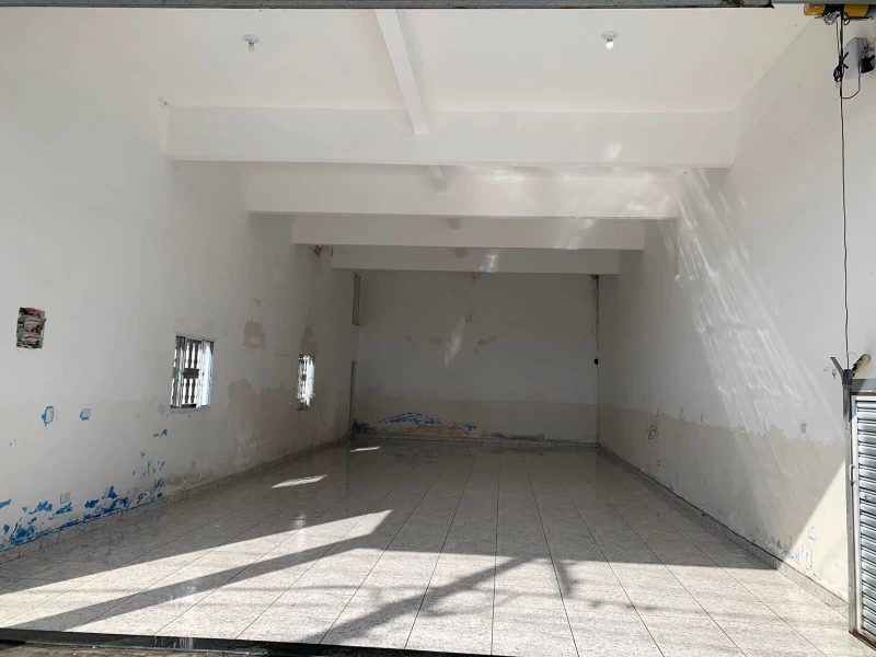 Salão em PERUS — foto 9