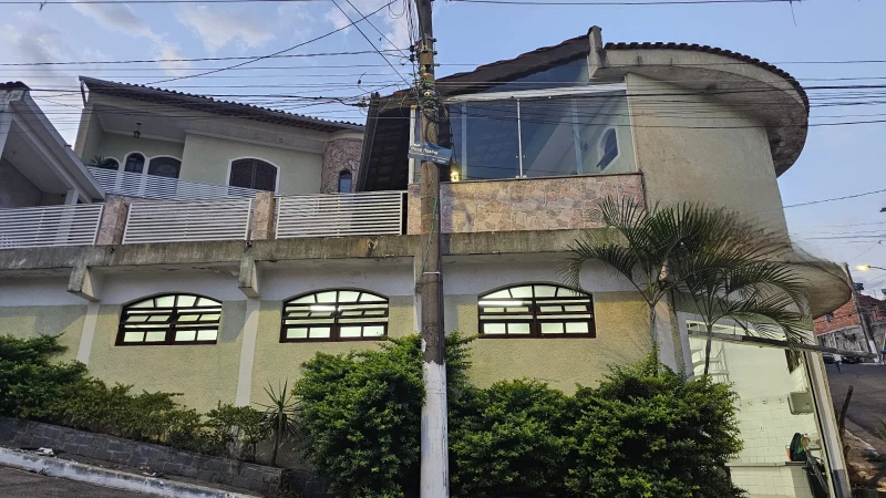 Sobrado em PERUS — foto 4