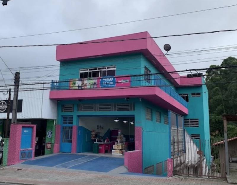 Salão em PERUS — foto 8