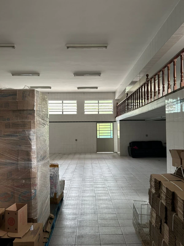 Salão em PERUS — foto 5