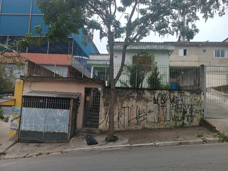 Casa em PERUS — foto 1