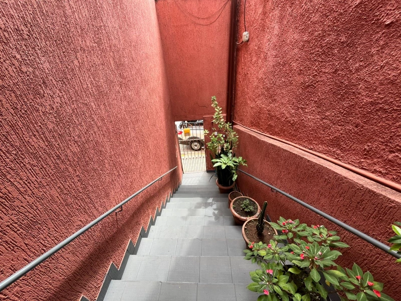 Casa em Jardim Britânia, São Paulo
