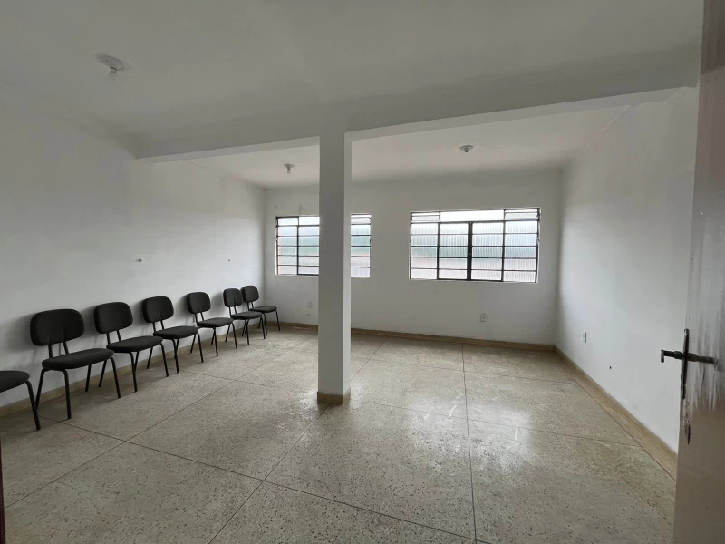 Casa em Jardim Britânia — foto 7