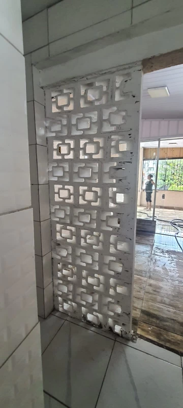 Salão em PERUS — foto 7