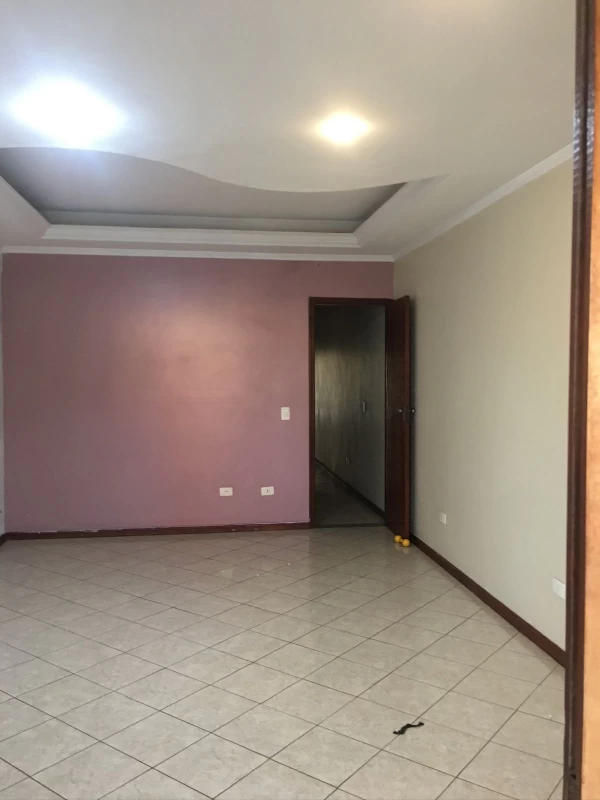 Sobrado em JD. BRITÂNIA — foto 4