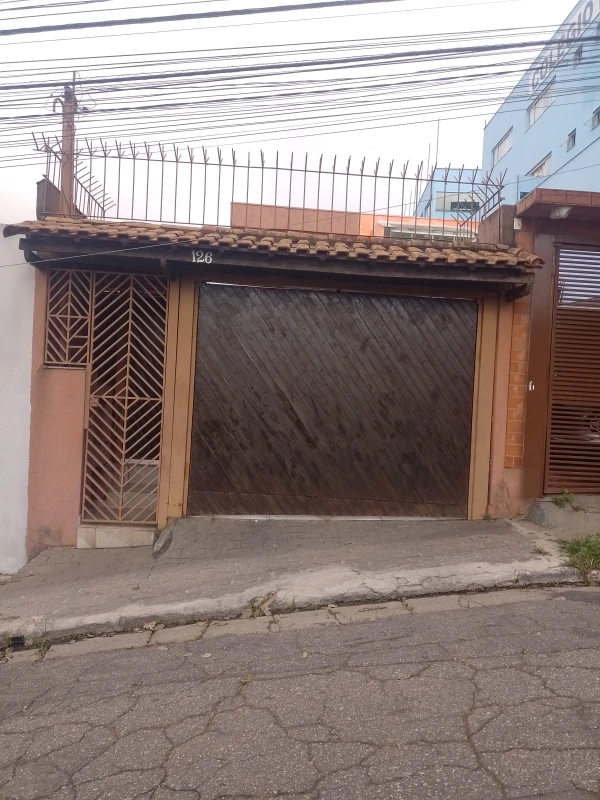 Sobrado em Jaraguá, São Paulo